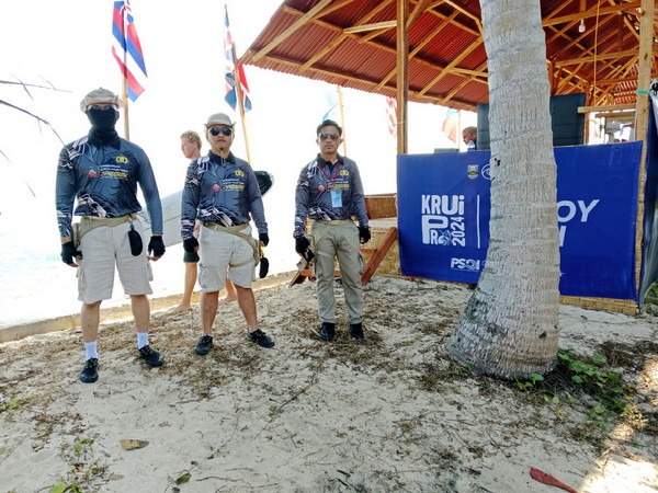 polres pesisir barat tingkatkan pengamanan kejuaraan surfing internasional krui pro wsl qs 5000 di hari ke 4 74685