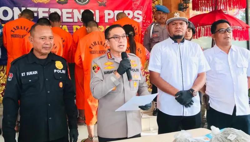 polresta denpasar berhasil sita 32 kg ganja dari 25 kurir 60375