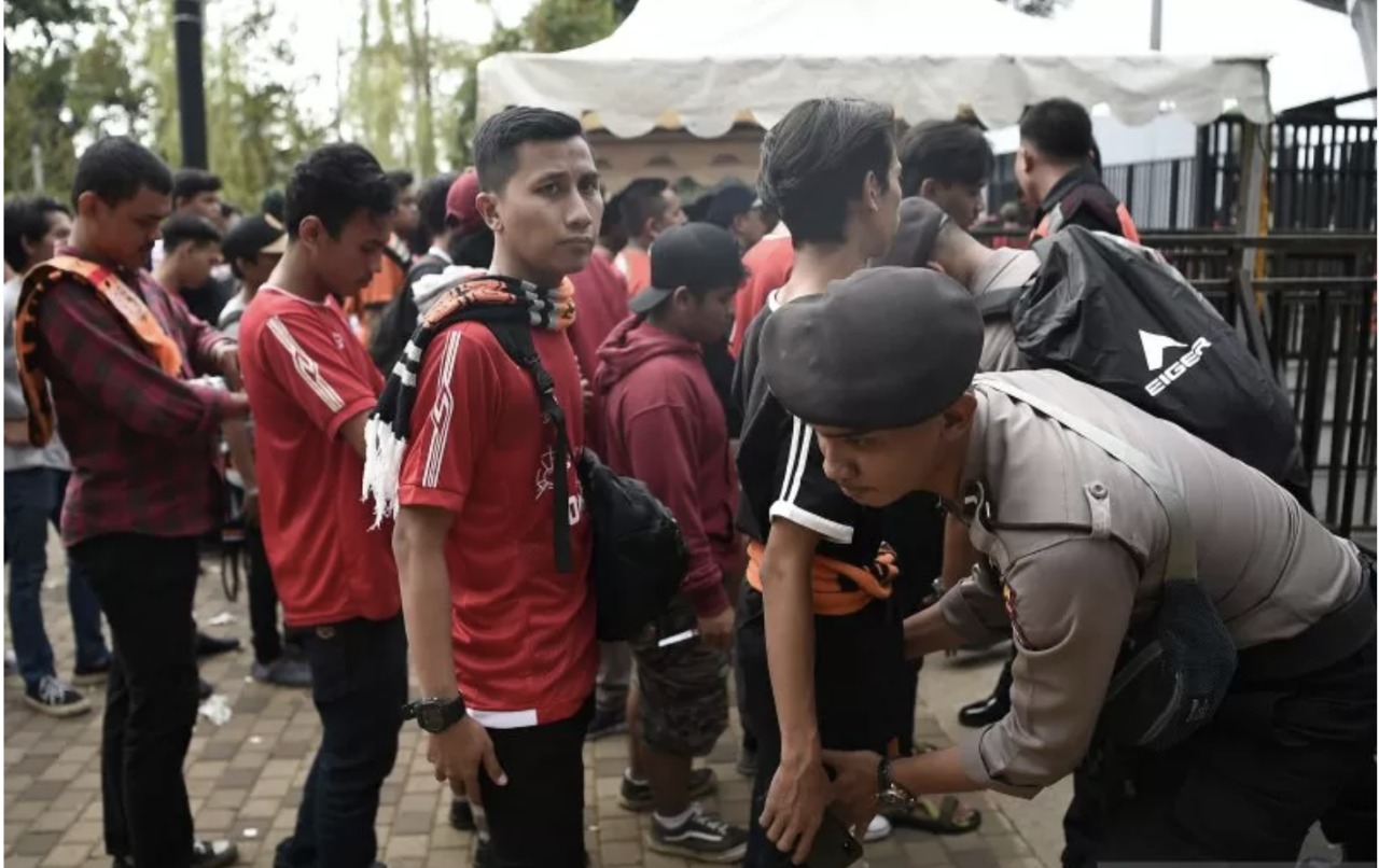 polri akan gelar kursus manajemen keamanan stadion hadirkan tim pengajar coventry university 53282