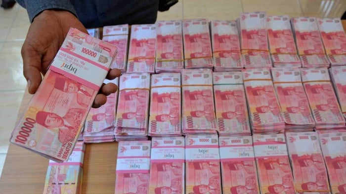 polri berhasil ungkap peredaran uang palsu di surabaya 55316 1