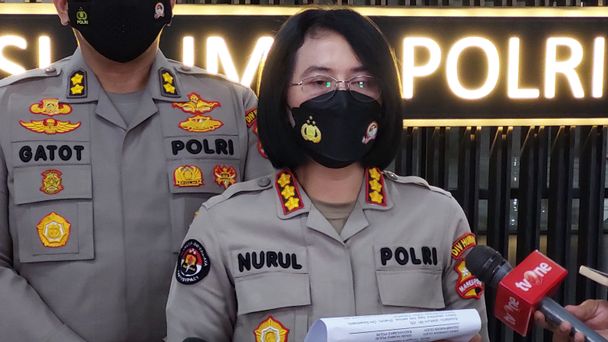 polri limpahkan berkas tersangka ksp sb ke kejaksaan 52699