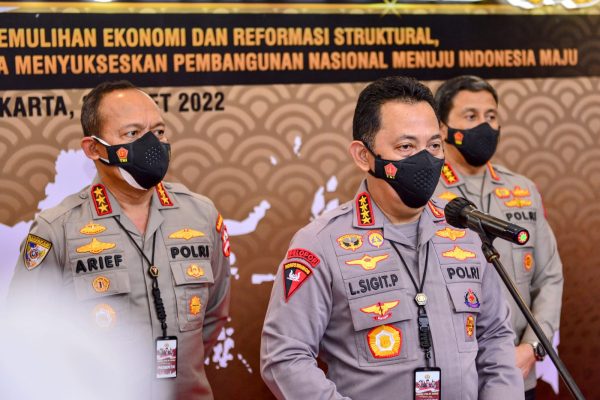 polri memandang rakyat sebagai subjek pembangunan nasional 21220