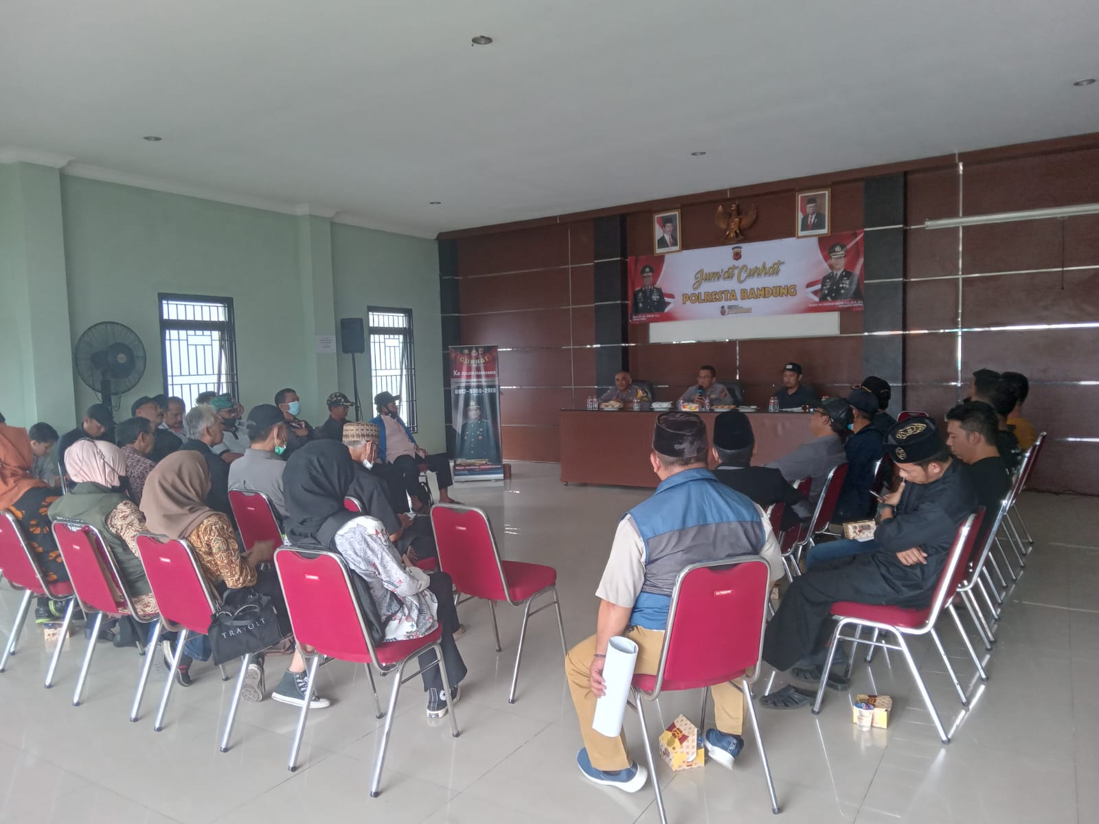 polsek margahayu gelar curhat bersama 51408