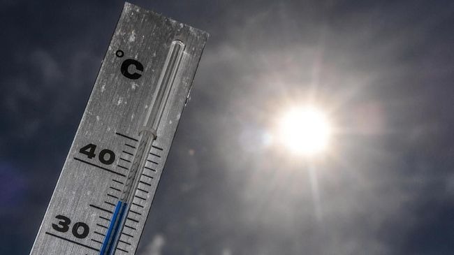 prancis alami panas ekstrem suhu capai 42 derajat celsius 48360