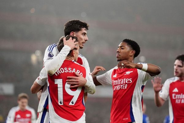 premier league arsenal menang tipis 1 0 lawan ipswich town 82439 1