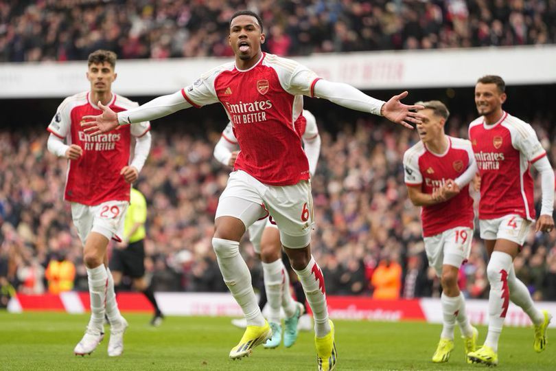 premier league arsenal permalukan crystal palace 5 0 tanpa balas 69190