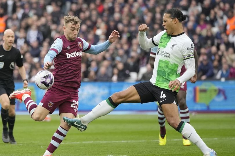 premier league liverpool dipaksa bermain imbang 2 2 oleh west ham 73191