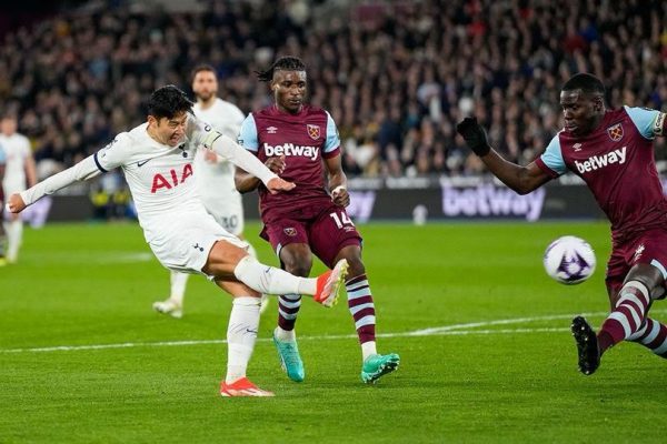 premier league tottenham bermain sama kuat 1 1 atas west ham 72137