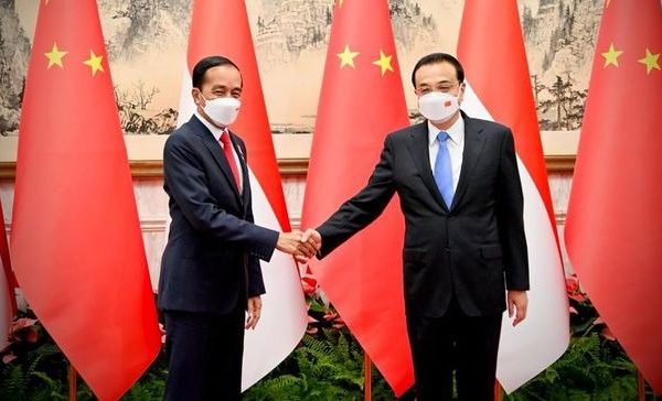 presiden jokowi bertemu pm li keqiang pamer kemesraan china ri 48537 1