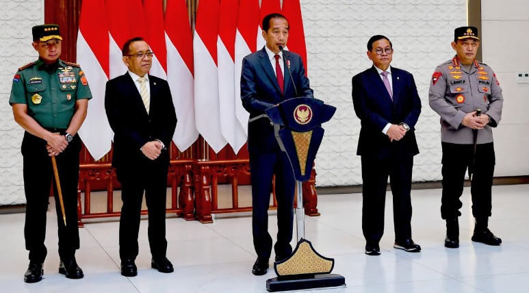 presiden jokowi bertolak ke abu dhabi perkuat hubungan bilateral indonesia pea 76526