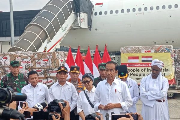 presiden jokowi lepas bantuan untuk palestina dan sudan 72149