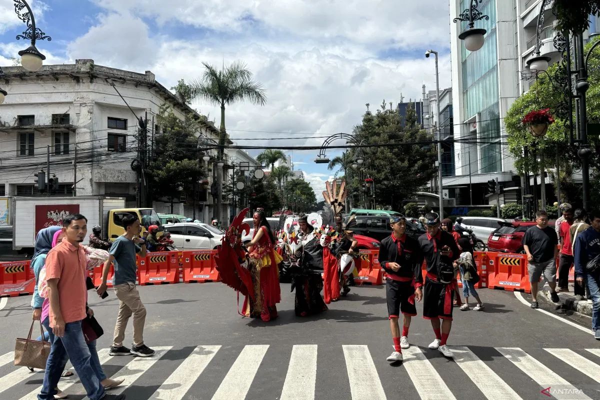 rekayasa lalin berlaku di jalan asia afrika bandung 76154 1