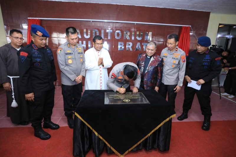 resmikan auditorium dhira brata kapolda sumut dorong brimob bekerja profesional melayani masyarakat 53358 1