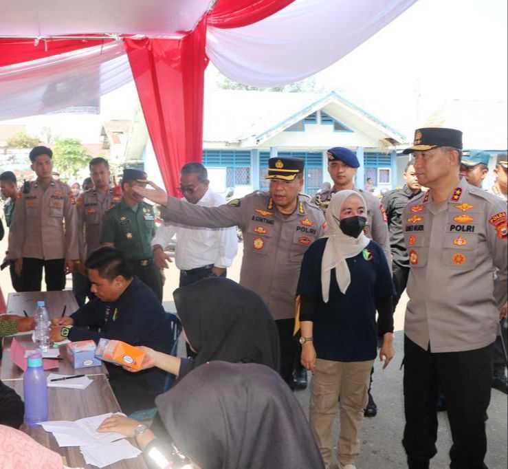 sambut hari bhayangkara ke 77 polda bengkulu gelar bakti sosial kesehatan 59991 1