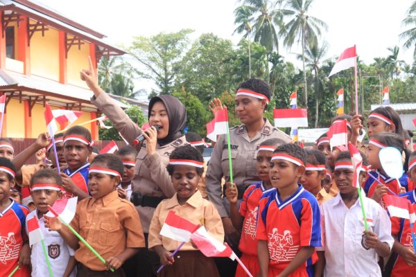 sambut hut polwan ke 74 polwan mimika dan binmas noken gelar kegiatan si ipar 49103