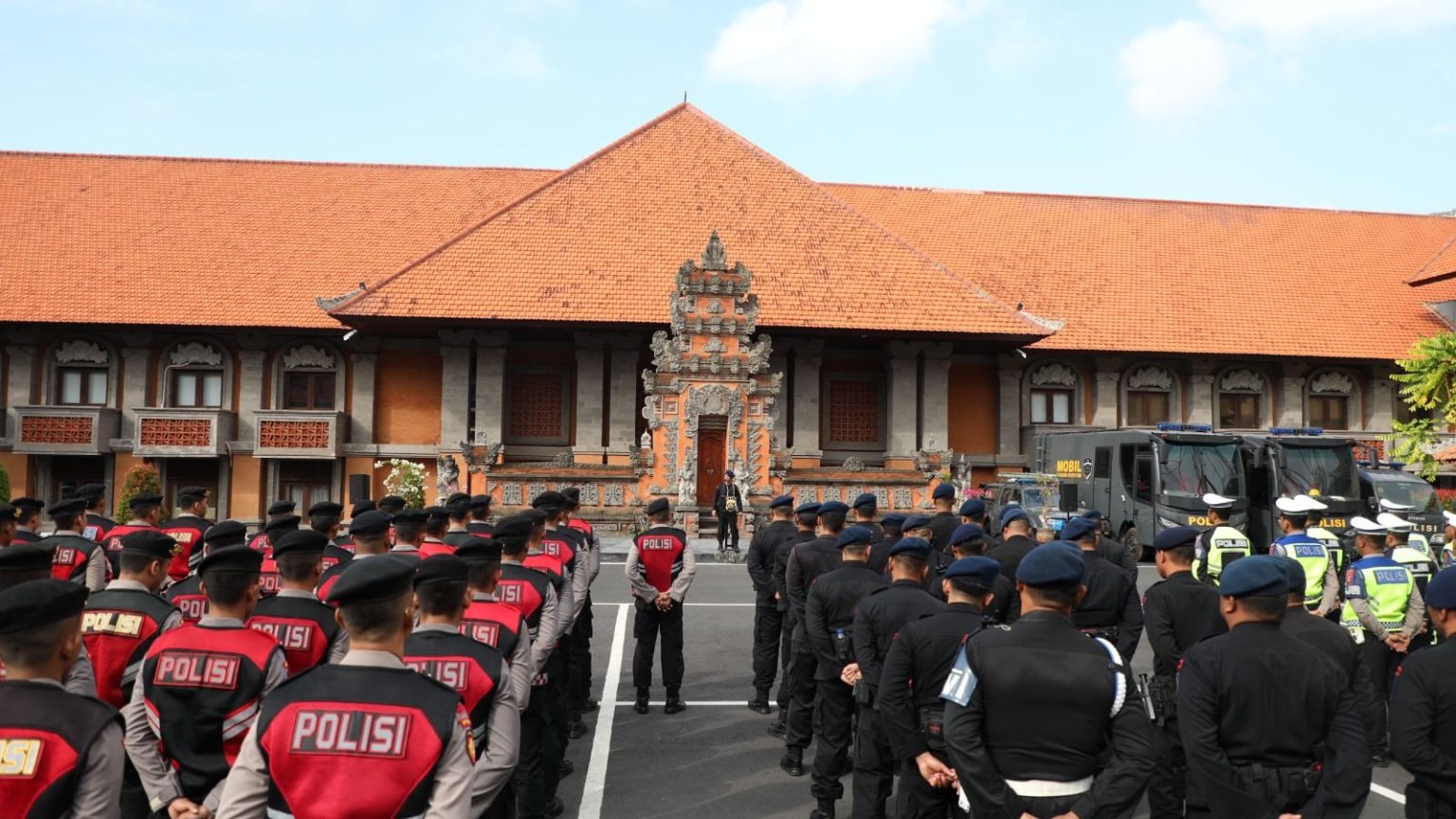 satgas omb polda bali gelar apel pengamanan tahap penetapan hasil pemilu 75407