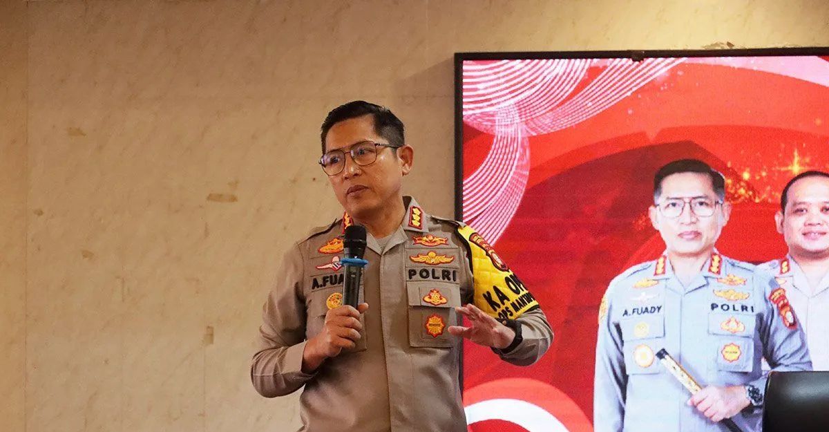satu anggota bhabinkamtibmas di jakut disiram air keras 81477