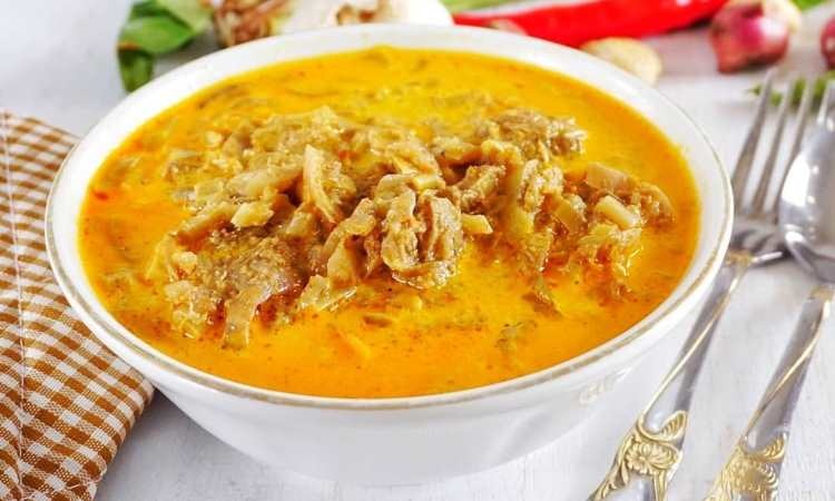 sayur ares makanan unik khas lombok yang terbuat dari pelepah pisang 62787