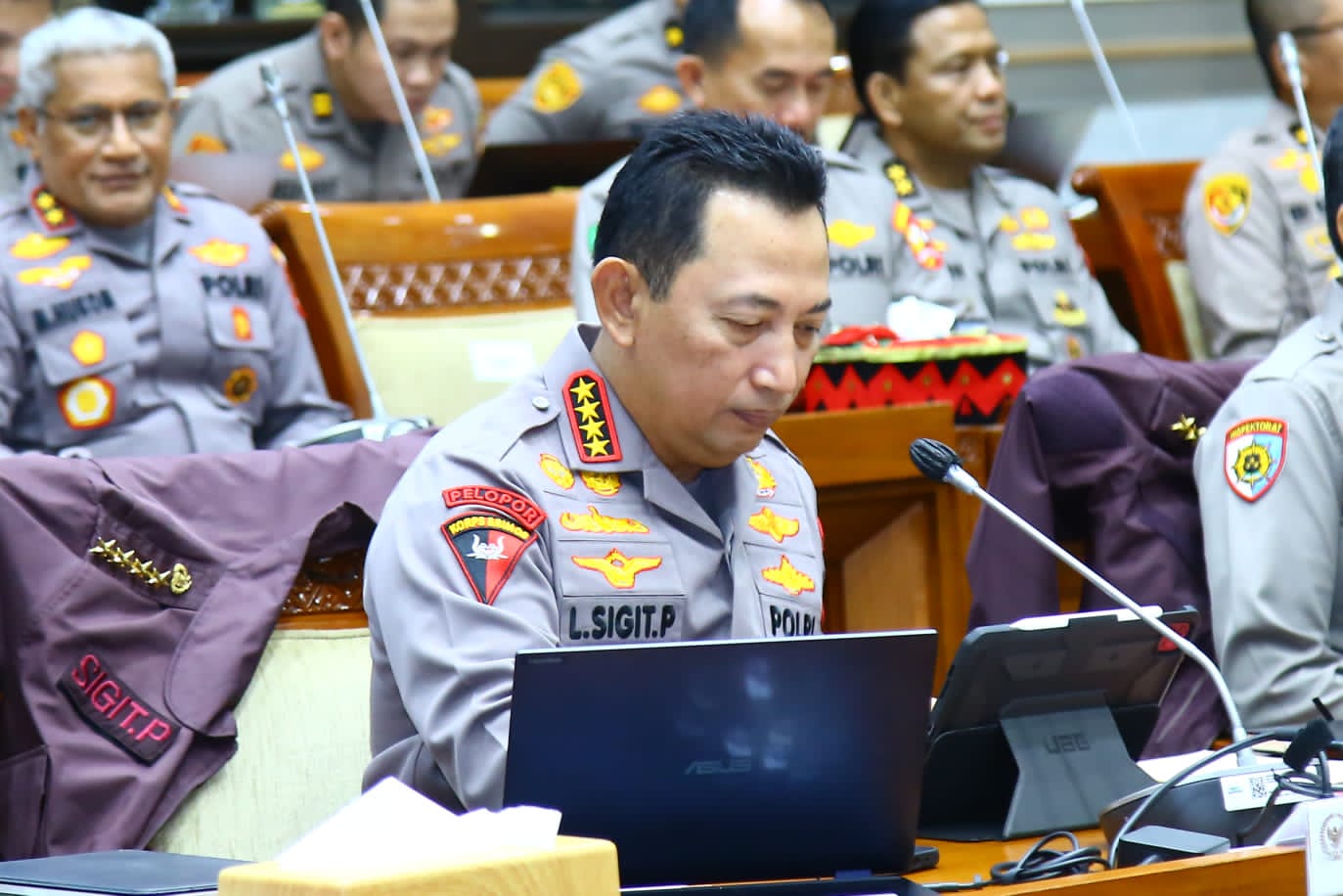 sebanyak 18 241 personel polri peroleh penghargaan dari pemerintah di sepanjang 2022 56686