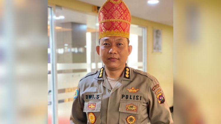 selama 10 hari polda sumbar bersama polres jajaran berhasil ungkap 18 kasus perjudian 48895