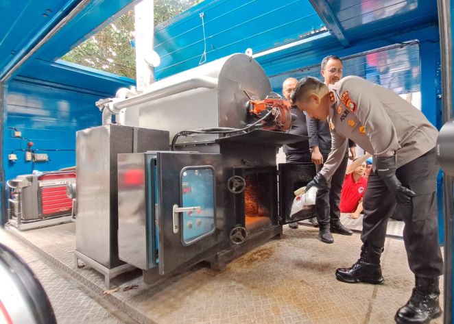 selamatkan ratusan jiwa polda metro jaya musnahkan jutaan narkoba 60188