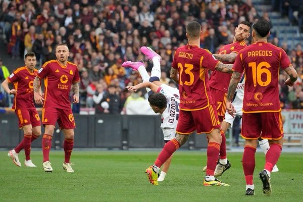 serie a as roma harus kalah telak 1 3 melawan bologna 72972
