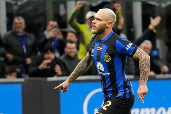 serie a inter milan menang mudah 2 0 atas empoli 72097
