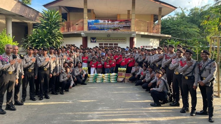 siswa spn polda papua ta 2023 gelar kegiatan kohesi sosial ke panti asuhan 67118