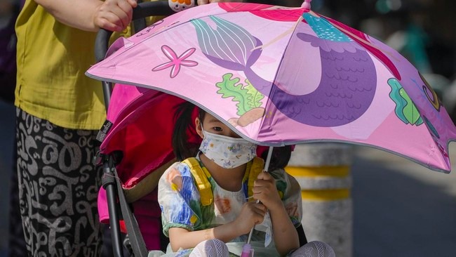suhu di ibu kota china capai 40 derajat celsius 59973