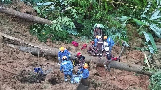 tanah longsor di malaysia 23 korban tewas 52513
