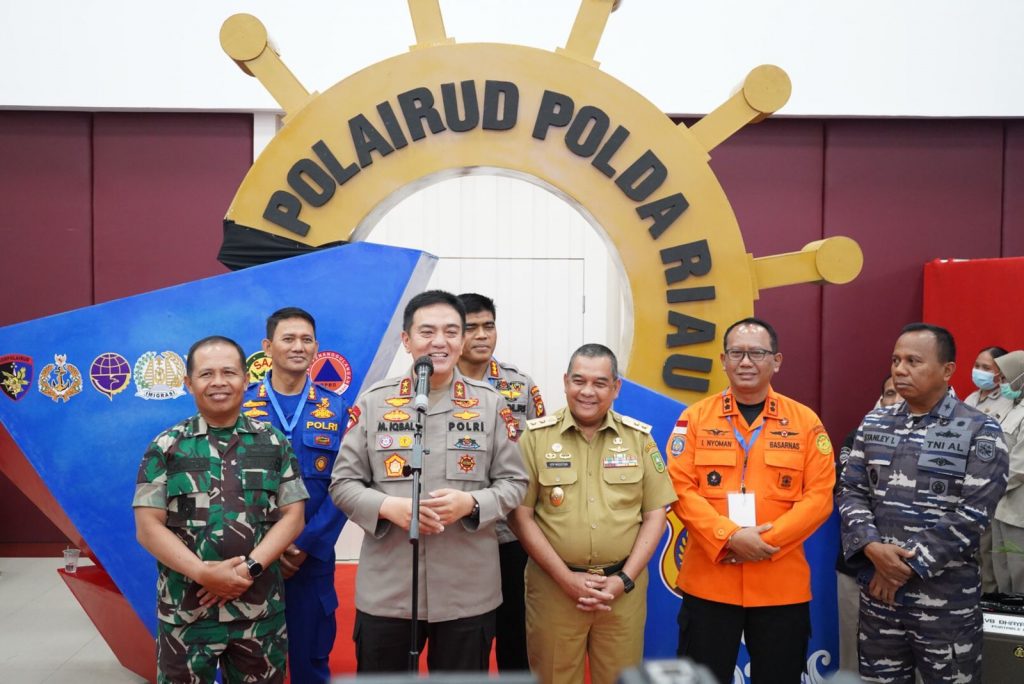 terobosan baru polri presisi luncurkan inovasi 11 aplikasi digital 49914