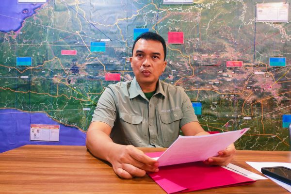 tersangka kkb alenus tabuni dipindahkan dari ilaga ke timika 70520