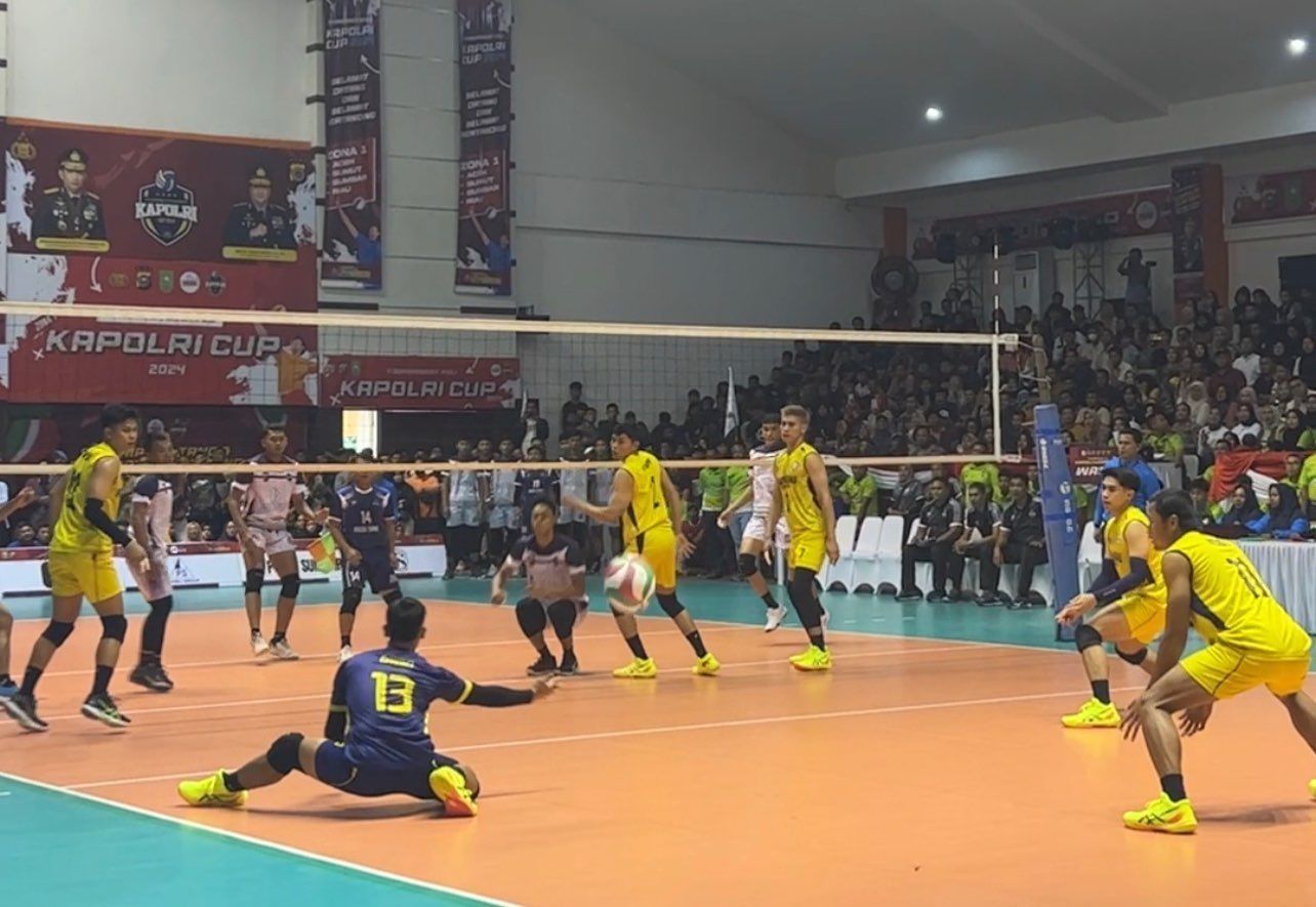 tim voli polda riau bungkam sumut pada pertandingan pembuka turnamen kapolri cup 77919