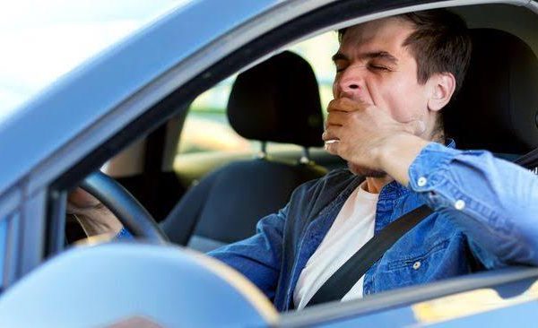 tips hilangkan rasa kantuk saat berkendara 72468