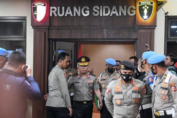 tolak banding eks kadiv propam fs tetap dipecat tidak dengan hormat 49895
