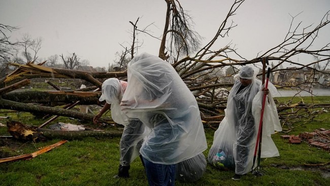 tornado di amerika serikat tewaskan 11 orang dan berbagai bangunan rusak 56315