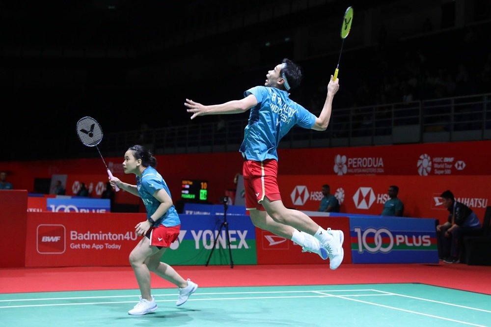 tumbangkan wakil denmark ganda campuran indonesia rinov pitha lolos ke final malaysia masters 2024 74468
