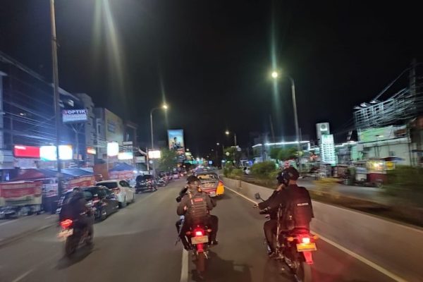 untuk menjaga kamtibmas kondusif satbrimob polda banten melaksanakan kegiatan patroli 49446