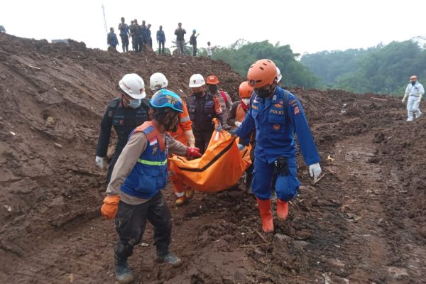 update hari ke 30 pencarian polri kembali temukan 1 jenazah korban gempa cianjur 52573