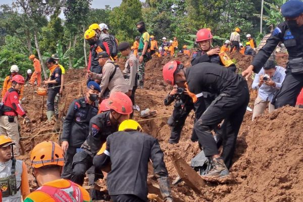 update pasca gempa cianjur korban meninggal dunia bertambah menjadi 310 orang 51886