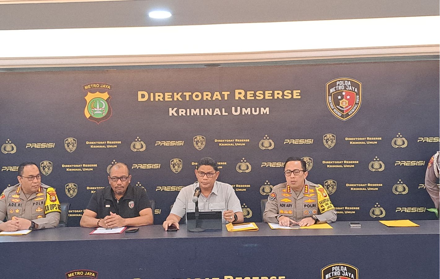 wakapolda beberkan identitas lima orang terduga pelaku penganiayaan diskusi kebangsaan 79371