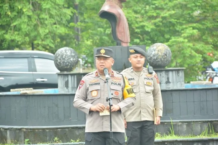 wakapolda jambi tutup posko evakuasi helikopter di jambi 54926 1