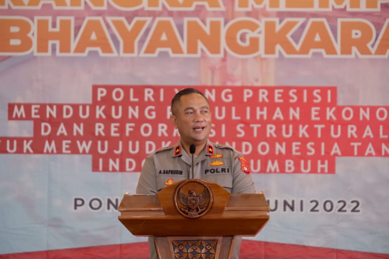wakapolda kalbar gelar lomba orasi mahasiswa dalam rangka hari bhayangkara ke 76 47960