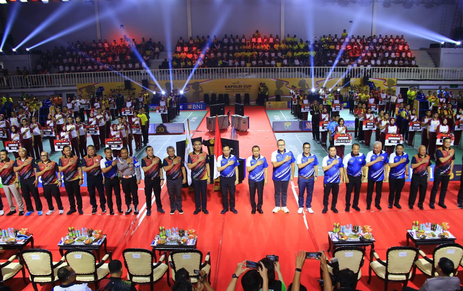 wakapolda kalteng dampingi 8 atlet badminton berlaga pada turnamen kapolri cup 2024 di jakarta 76779