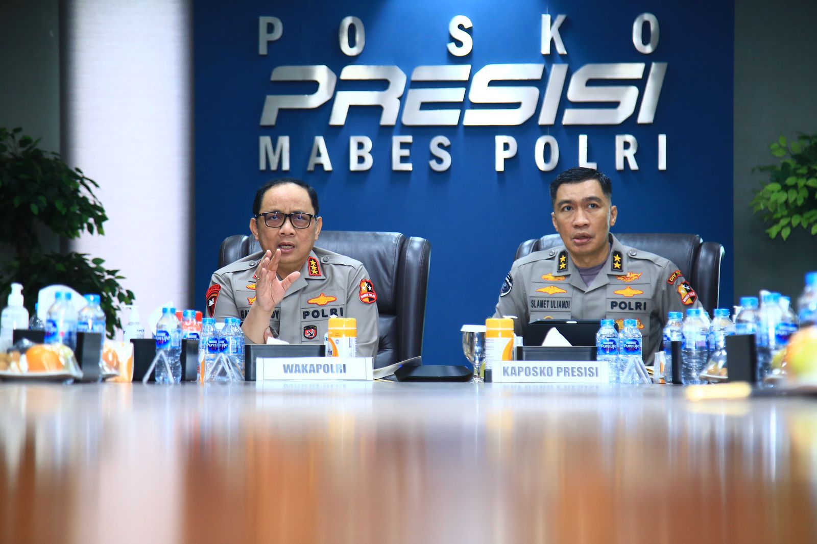 wakapolri beri arahan jajaran perkuat internal hadapi tantangan 59546