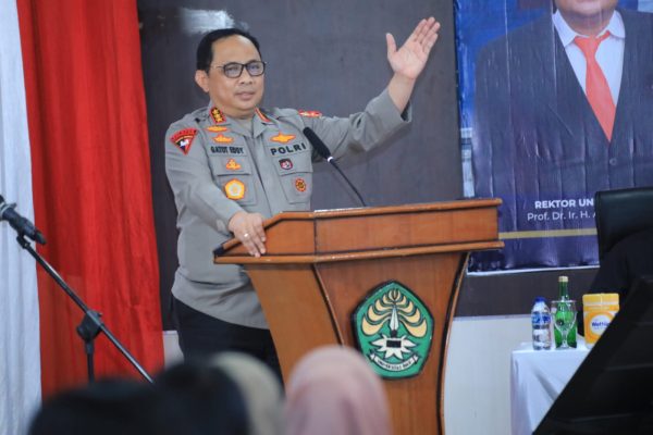 wakapolri bicara bagaimana melindungi dunia pendidikan dari paham radikalisme 48904 1