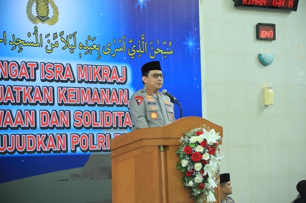 wakapolri ingatkan anggota akan ketakwaan sejalan dengan kedisiplinan 55419 1