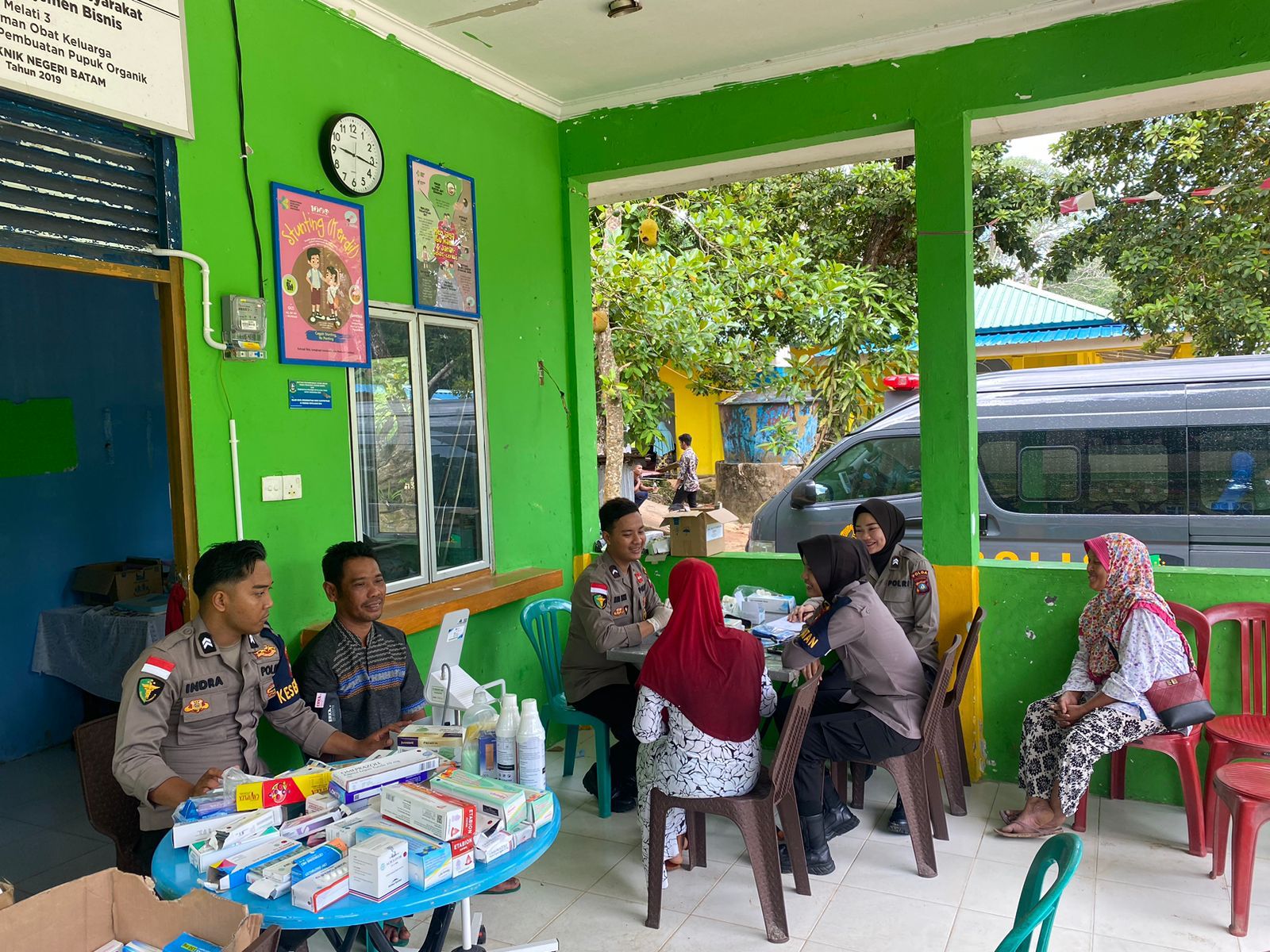 warga sambut antusias bakti kesehatan polri di rempang 63883