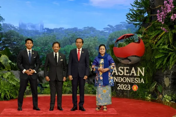 20230905101852 Kedatangan Brunei KTT 050923 app 1 1024x683 1