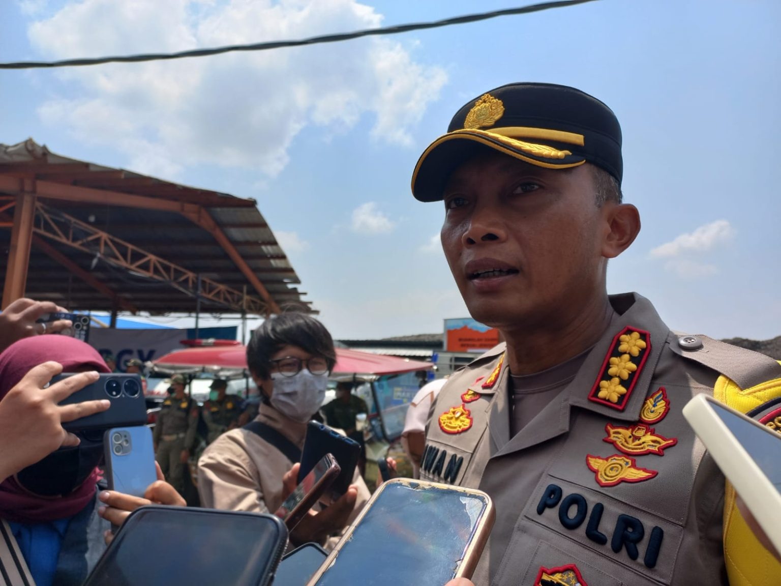 4 258 personil polri dikerahkan dalam pengamanan piala dunia u 17 di kota solo 65877